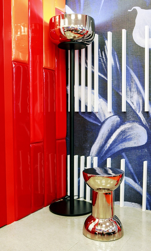 lampade e sgabelli per il bagno